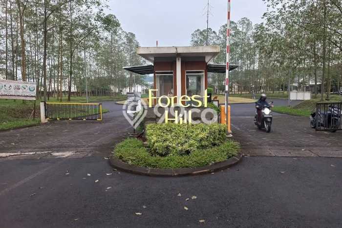 INVESTASI CERDAS! Rumah Exclusive Mijen, Semarang, Luas Tanah 120m2m² Luas Bangunan 80m2m² INVESTASI CERDAS! Rumah Exclusive Mijen, Semarang, Luas Tanah 120m2m² Luas Bangunan 80m2m²