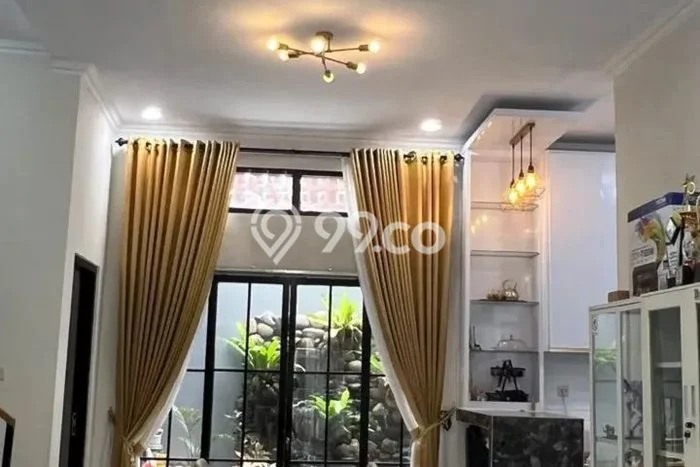 Dijual Cepat Rumah Favorit Siap Huni LB 200m2 di Tembalang, Semarang Dijual Cepat Rumah Favorit Siap Huni LB 200m2 di Tembalang, Semarang