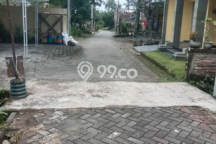 Rumah Modern LB/LT 110m2/129m2 Dijual Area Bangetayu Wetan, Semarang Rumah Modern LB/LT 110m2/129m2 Dijual Area Bangetayu Wetan, Semarang