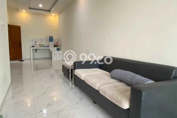 Rumah Strategis Minimalis Lb 100m2 di Pedurungan, Semarang Rumah Strategis Minimalis Lb 100m2 di Pedurungan, Semarang