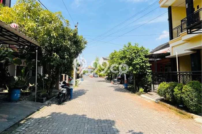 Dijual Rumah 3 Kamar Lokasi Strategis Nyaman dan Strategis di Tembalang Dijual Rumah 3 Kamar Lokasi Strategis Nyaman dan Strategis di Tembalang