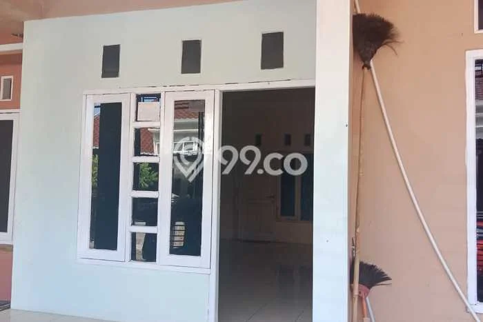 Rumah Bagus Siap Huni Di Tembalang Luas 90m2 Aman Rumah Bagus Siap Huni Di Tembalang Luas 90m2 Aman