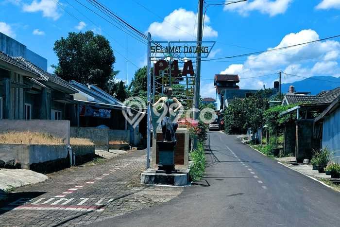 Rumah Minimalis area Banyumanik, Semarang, LT 70m2m² LB 80m2m² Rumah Minimalis area Banyumanik, Semarang, LT 70m2m² LB 80m2m²