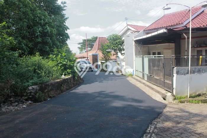 Jual Rumah Harga Miring Tembalang Punya 2 Kamar & LT 80m2 Jual Rumah Harga Miring Tembalang Punya 2 Kamar & LT 80m2