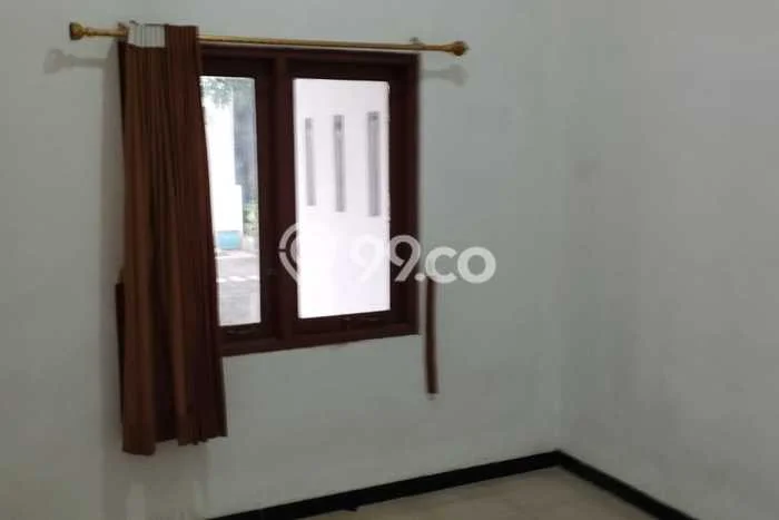 Rumah di Tembalang, 2 KM, Area Nyaman Rumah di Tembalang, 2 KM, Area Nyaman