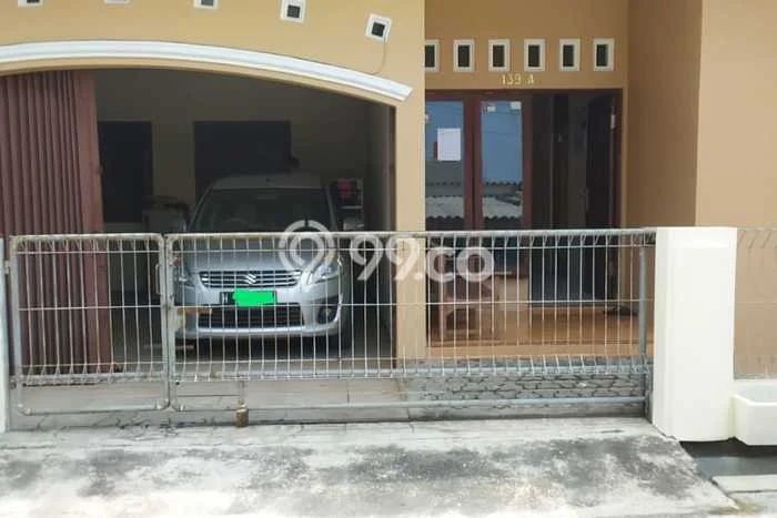 Jual Rumah Bagus Siap Huni LB 110m2 di Pedurungan, Semarang Jual Rumah Bagus Siap Huni LB 110m2 di Pedurungan, Semarang