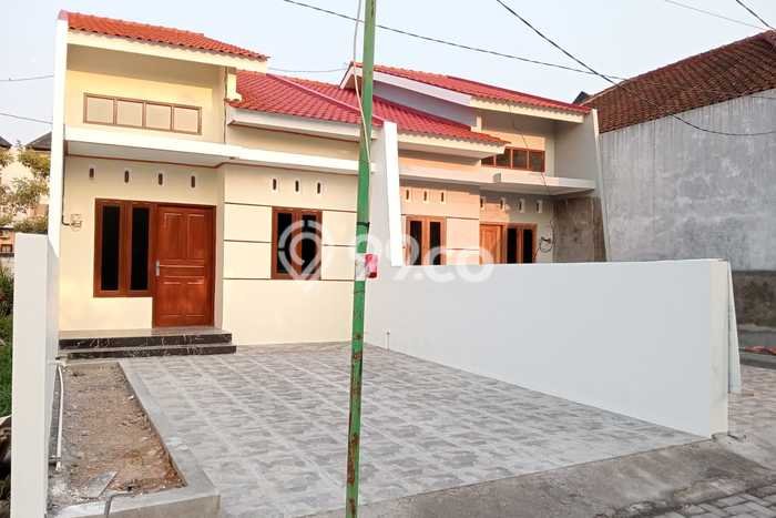 Hunian Cantik Minimalis Lb 50m2 di Pedurungan, Semarang Hunian Cantik Minimalis Lb 50m2 di Pedurungan, Semarang