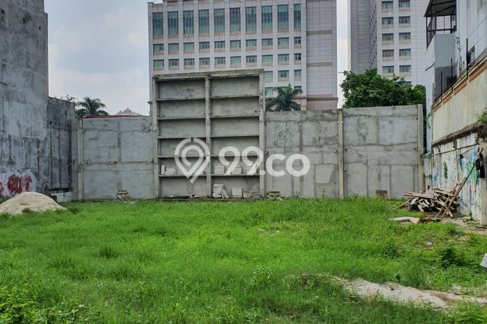 Kavling Tanah Dijual di Kebayoran Baru, Jakarta Selatan, Luas 680m2 Area Strategis Kavling Tanah Dijual di Kebayoran Baru, Jakarta Selatan, Luas 680m2 Area Strategis