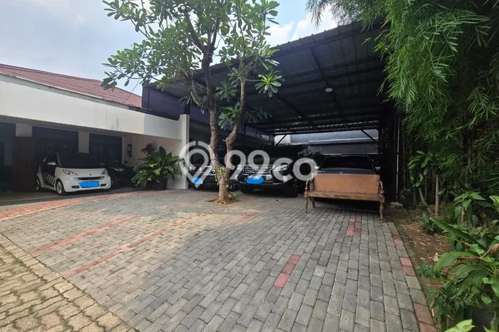 Hunian Modern Dikontrakkan 5 Kamar di Kebayoran Baru Bisa Nego Hunian Modern Dikontrakkan 5 Kamar di Kebayoran Baru Bisa Nego