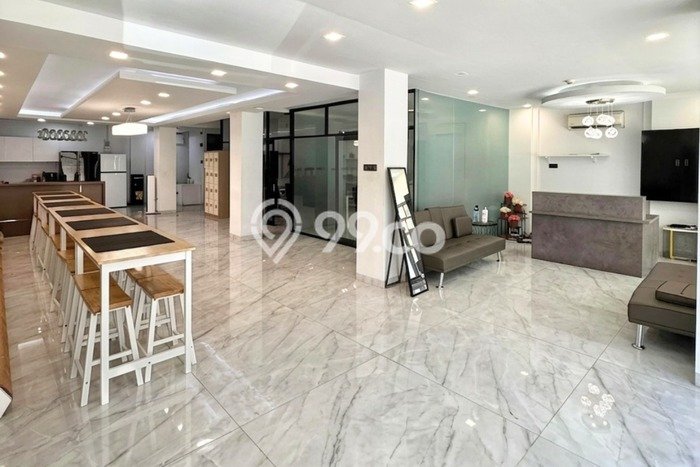 Ruko Bagus LT 135m2 LB 900m2 Dijual di Kebayoran Baru Jakarta Selatan Ruko Bagus LT 135m2 LB 900m2 Dijual di Kebayoran Baru Jakarta Selatan