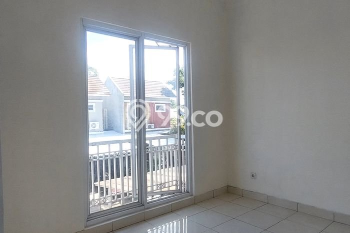 Jual Rumah Bagus Siap Huni LB 54m2 di BSD, Tangerang Selatan Jual Rumah Bagus Siap Huni LB 54m2 di BSD, Tangerang Selatan