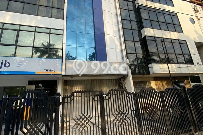 Ruko Disewa di Gambir, Jakarta Pusat, LT 85m2 / LB 204m2 Ruko Disewa di Gambir, Jakarta Pusat, LT 85m2 / LB 204m2