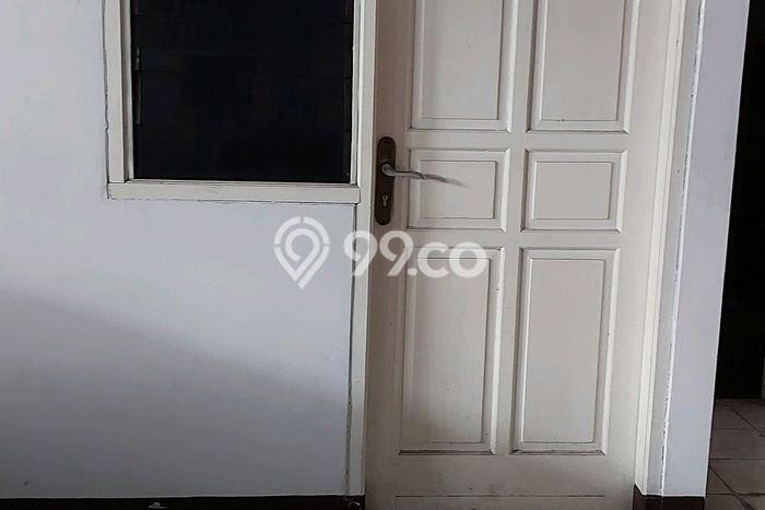 Rumah Kost Dijual di Kemanggisan Jakarta Barat Luas 549m2 Rumah Kost Dijual di Kemanggisan Jakarta Barat Luas 549m2