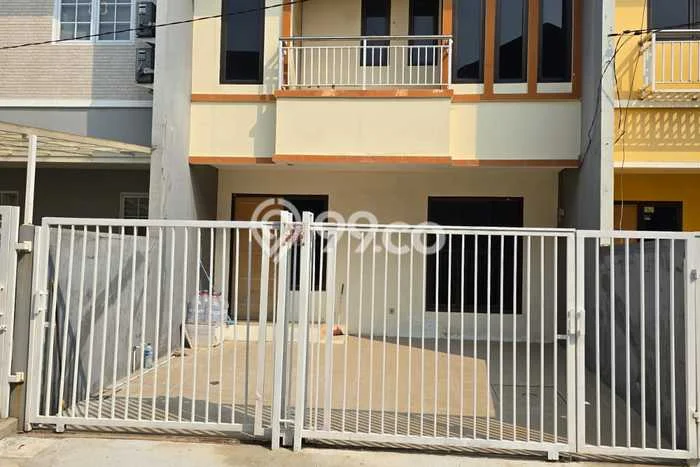 Rumah Strategis Minimalis Lb 200m2 di Kelapa Gading, Jakarta Utara Rumah Strategis Minimalis Lb 200m2 di Kelapa Gading, Jakarta Utara