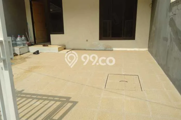 Rumah Strategis Minimalis Lb 200m2 di Kelapa Gading, Jakarta Utara Rumah Strategis Minimalis Lb 200m2 di Kelapa Gading, Jakarta Utara
