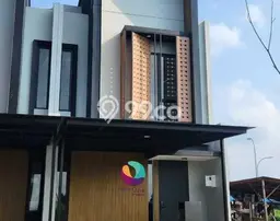 Dijual Hunian Rumah Terawat 4 KT di Jakarta Garden City, Jakarta Timur Dijual Hunian Rumah Terawat 4 KT di Jakarta Garden City, Jakarta Timur