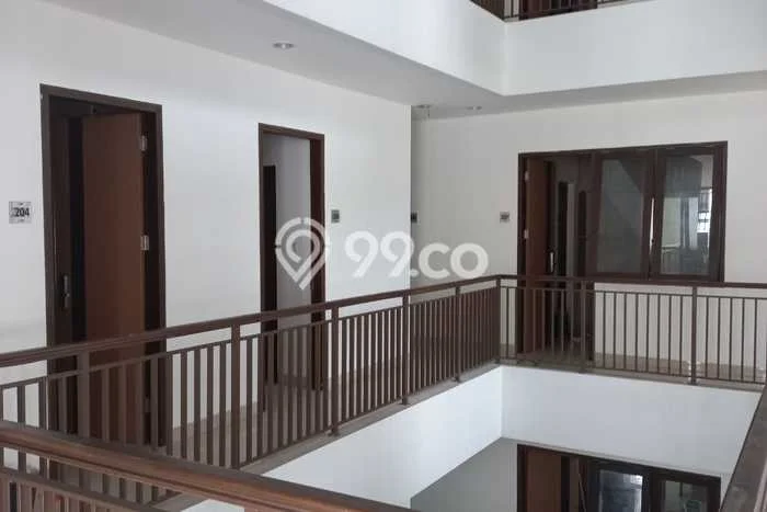 Dijual Rumah Kost di Bendungan Hilir, Jakarta Pusat, 28 KT, 28 KM, Bangunan 650m2 Dijual Rumah Kost di Bendungan Hilir, Jakarta Pusat, 28 KT, 28 KM, Bangunan 650m2