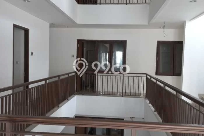 Dijual Rumah Kost di Bendungan Hilir, Jakarta Pusat, 28 KT, 28 KM, Bangunan 650m2 Dijual Rumah Kost di Bendungan Hilir, Jakarta Pusat, 28 KT, 28 KM, Bangunan 650m2
