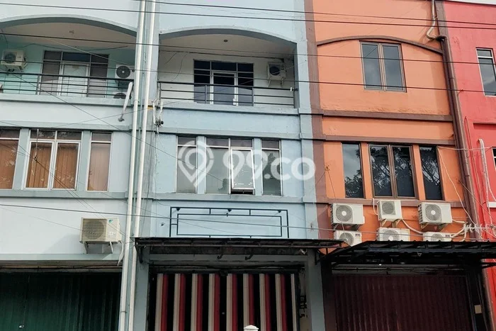 Disewakan Ruko Bisnis di Duren Sawit Jakarta Timur Harga Sewa Menarik Bisa Nego Disewakan Ruko Bisnis di Duren Sawit Jakarta Timur Harga Sewa Menarik Bisa Nego