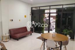 Ruko Bagus LT 81m2 LB 243m2 Dijual di Sawah Besar Jakarta Pusat Ruko Bagus LT 81m2 LB 243m2 Dijual di Sawah Besar Jakarta Pusat