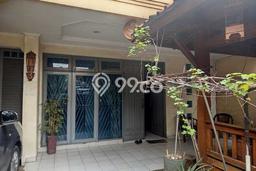 For Sale! Luxury House LT 300m2 Desain Elegan di Harapan Indah For Sale! Luxury House LT 300m2 Desain Elegan di Harapan Indah