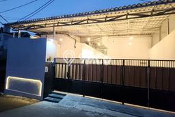 Rumah Kost Dijual di Depok I Depok Luas 420m2 Rumah Kost Dijual di Depok I Depok Luas 420m2