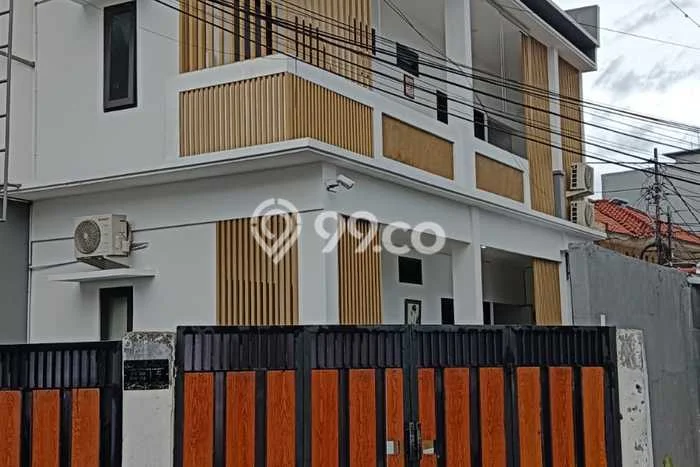 Jual Rumah Eksklusif 4 KT di Pegangsaan, Jakarta Pusat Jual Rumah Eksklusif 4 KT di Pegangsaan, Jakarta Pusat