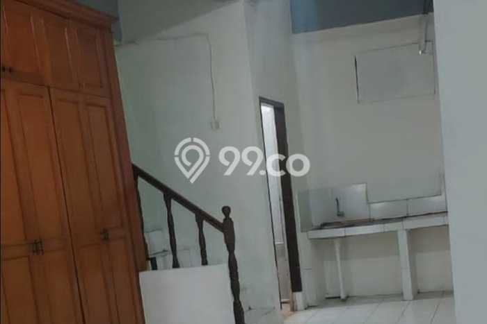 Ruko Disewa di Bekasi dengan LB 256m2 Area Komersial Ramai Ruko Disewa di Bekasi dengan LB 256m2 Area Komersial Ramai