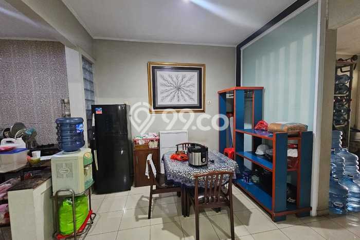 For Sale! Luxury House LT 220m2 Desain Modern di Harapan Indah For Sale! Luxury House LT 220m2 Desain Modern di Harapan Indah