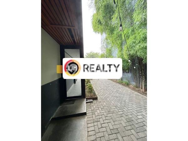 Unit Ruko Dijual di Semarang LT 355m2 & LB 280m2 Unit Ruko Dijual di Semarang LT 355m2 & LB 280m2