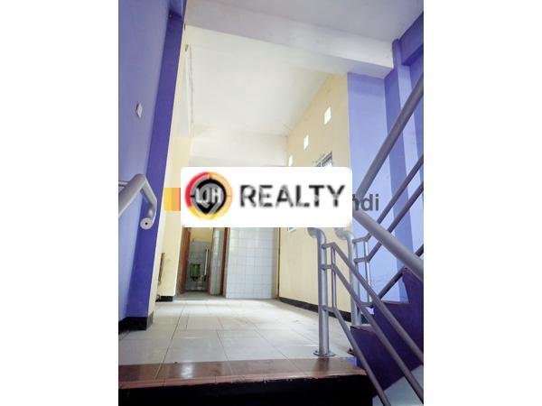 Unit Kantor disewakan di Semarang Tengah Semarang dengan LT 1096m2 / LB 1649m2 Unit Kantor disewakan di Semarang Tengah Semarang dengan LT 1096m2 / LB 1649m2