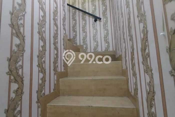 Rumah Mewah Dijual LT 135m2 di Ciputat, Tangerang Selatan Rumah Mewah Dijual LT 135m2 di Ciputat, Tangerang Selatan