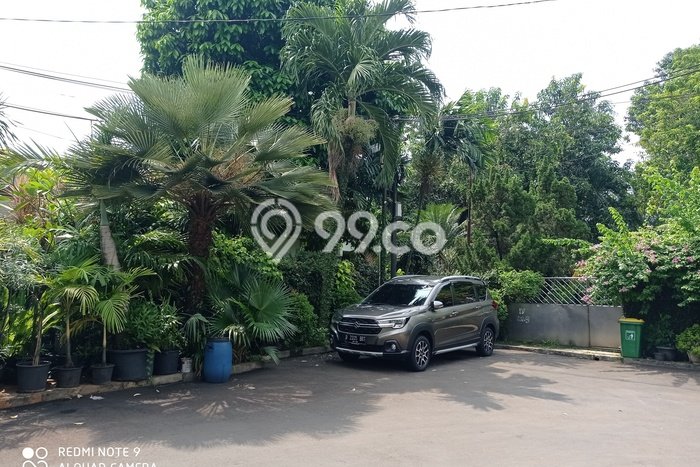 Tanah Dijual Lokasi Strategis di Jakarta Barat dengan Luas 1600m2 Tanah Dijual Lokasi Strategis di Jakarta Barat dengan Luas 1600m2