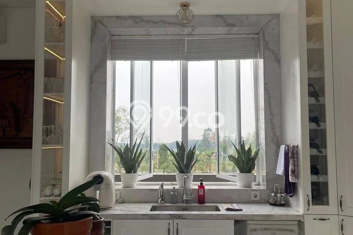 Jual Rumah Mewah Megah Dengan View Cantik di Gading Serpong, Tangerang Jual Rumah Mewah Megah Dengan View Cantik di Gading Serpong, Tangerang