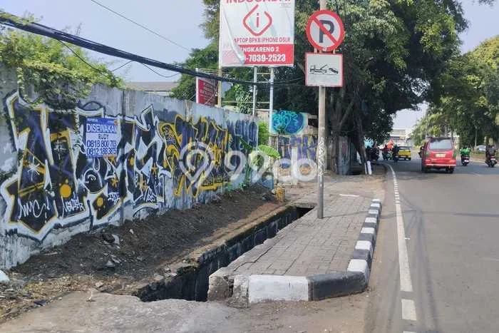 Tanah Kavling Dijual di Jakarta Barat dengan Spesifikasi 1246m2 Tanah Kavling Dijual di Jakarta Barat dengan Spesifikasi 1246m2