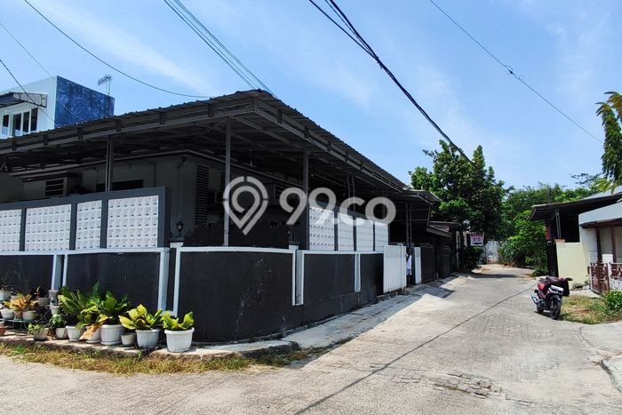 Jual Rumah Favorit Siap Huni LB 200m2 di Tanjung Karang Pusat, Bandar Lampung Jual Rumah Favorit Siap Huni LB 200m2 di Tanjung Karang Pusat, Bandar Lampung