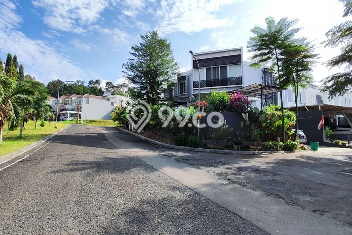 Rumah Eksklusif Dijual LT 604m2 di Teluk Betung Barat, Bandar Lampung Rumah Eksklusif Dijual LT 604m2 di Teluk Betung Barat, Bandar Lampung