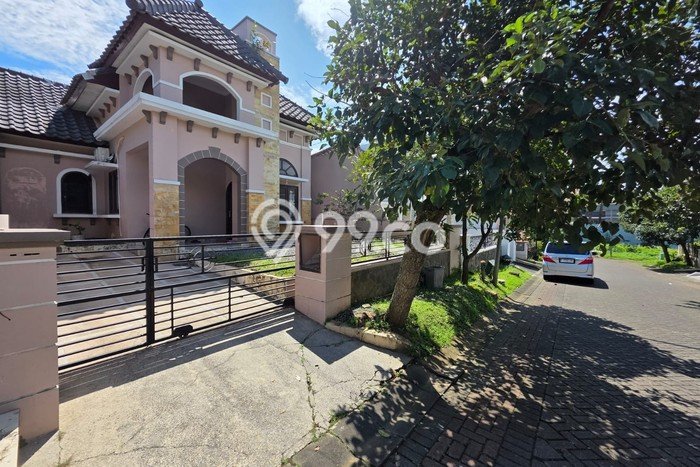 Dijual Rumah Eksklusif 3 KT di Villa Puncak Tidar, Malang Dijual Rumah Eksklusif 3 KT di Villa Puncak Tidar, Malang