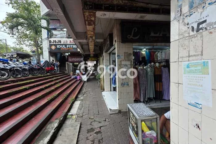 Unit Komersial Dijual di Klojen Malang Luas Bangunan 18m2 Unit Komersial Dijual di Klojen Malang Luas Bangunan 18m2
