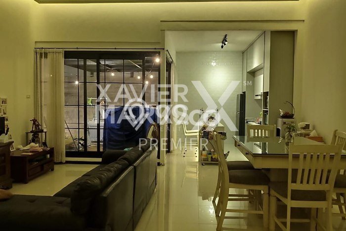 Ready to Use! Premium House LT 249m2 Desain Modern di Villa Puncak Tidar Ready to Use! Premium House LT 249m2 Desain Modern di Villa Puncak Tidar