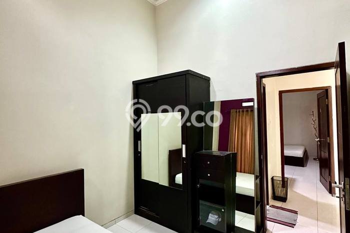 Disewakan! Rumah 3 Kamar Tidur &
1 Kamar Mandi di Soekarno Hatta, Malang Disewakan! Rumah 3 Kamar Tidur &
1 Kamar Mandi di Soekarno Hatta, Malang