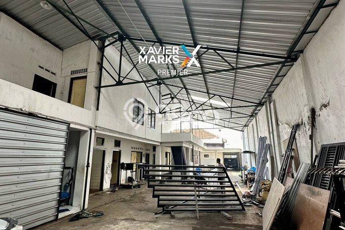 Untuk Dijual Komersial di Klojen, Malang Harga Penawaran Spesial Untuk Dijual Komersial di Klojen, Malang Harga Penawaran Spesial