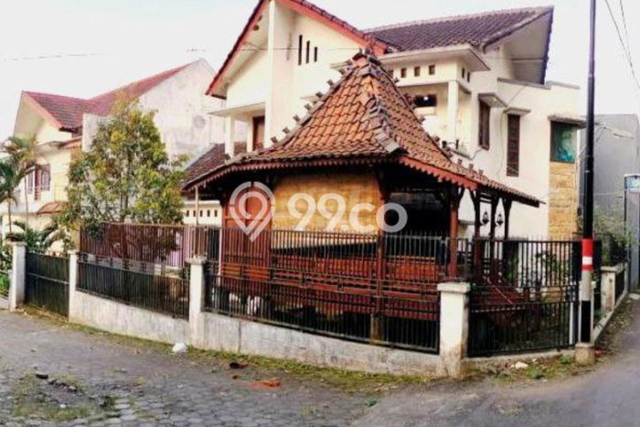 HOT DEAL! Vila Kawasan , Area 344m2m², Lokasi Prima HOT DEAL! Vila Kawasan , Area 344m2m², Lokasi Prima