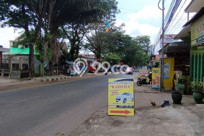 Komersial Dijual Lokasi Emas di Kepanjen Luas 300m2 Komersial Dijual Lokasi Emas di Kepanjen Luas 300m2