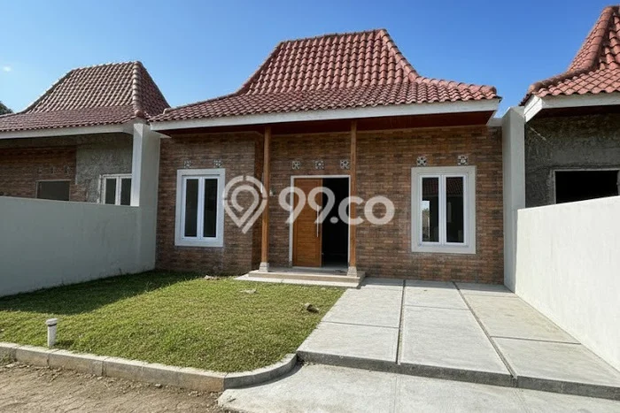 Rumah Minimalis Terbaik Siap Huni di Turi LT 80m2 Rumah Minimalis Terbaik Siap Huni di Turi LT 80m2