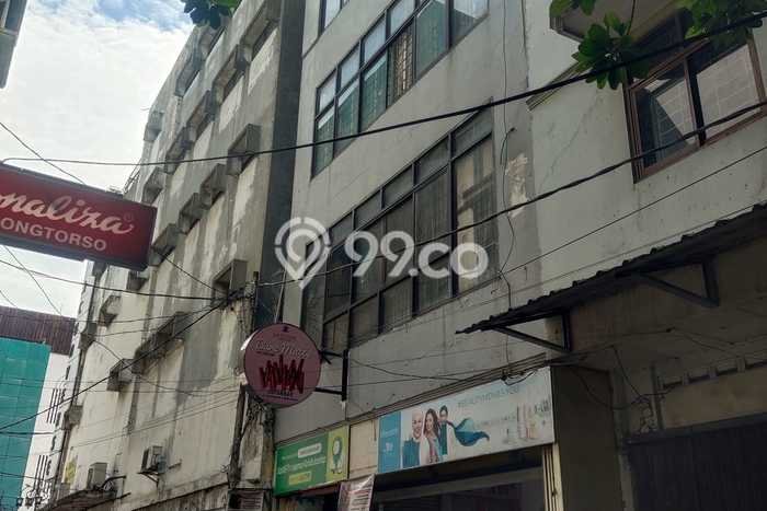 Area Ramai! Ruko Dijual di Regol untuk Bisnis Luas Bangunan 150m2 Area Ramai! Ruko Dijual di Regol untuk Bisnis Luas Bangunan 150m2