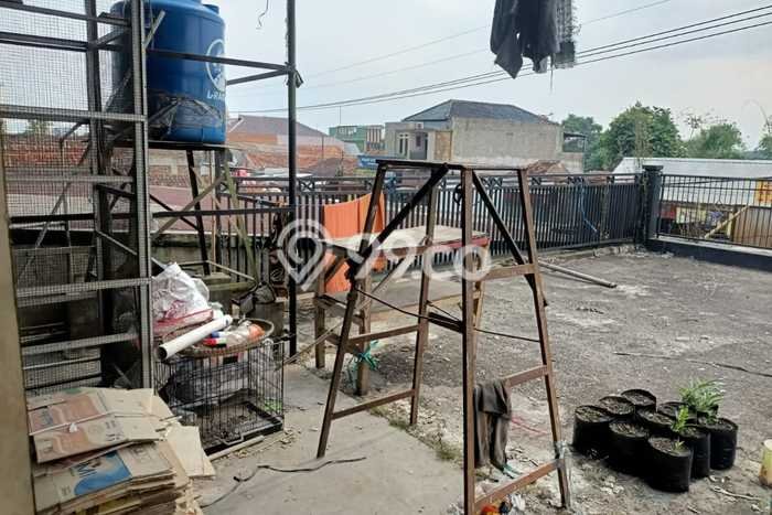 Unit Gudang Dijual di Cihampelas Bandung Barat Luas Bangunan 185m2 Unit Gudang Dijual di Cihampelas Bandung Barat Luas Bangunan 185m2