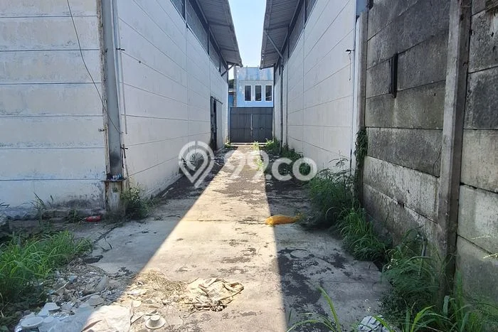 Gudang Dijual di Bandung LT 750m2 & LB 500m2 Lokasi Terbaik! Gudang Dijual di Bandung LT 750m2 & LB 500m2 Lokasi Terbaik!