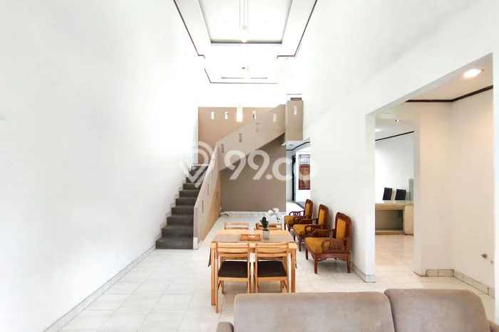 Dijual Cepat Rumah Bagus Siap Huni LB 190m2 di Ciputat, Tangerang Selatan Dijual Cepat Rumah Bagus Siap Huni LB 190m2 di Ciputat, Tangerang Selatan