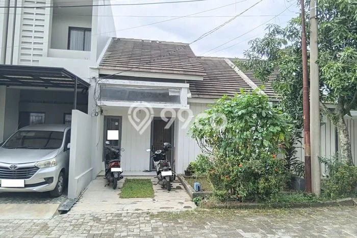 Rumah Nyaman 2 KT LB 60m2 Kondisi Bagus di Sentul Rumah Nyaman 2 KT LB 60m2 Kondisi Bagus di Sentul
